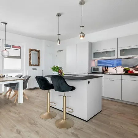 Hafenloge - Ostseeblick, Terrasse, Erste Reihe, Fahrstuhl 公寓 奥尔本尼兹