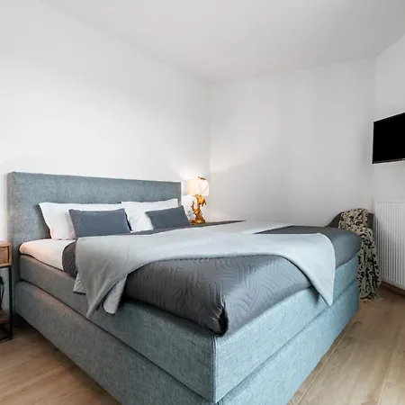 Hafenloge - Ostseeblick, Terrasse, Erste Reihe, Fahrstuhl *