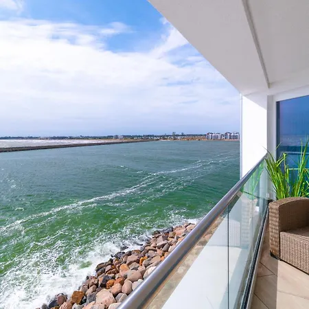 Hafenloge - Ostseeblick, Terrasse, Erste Reihe, Fahrstuhl Lägenhet Olpenitz